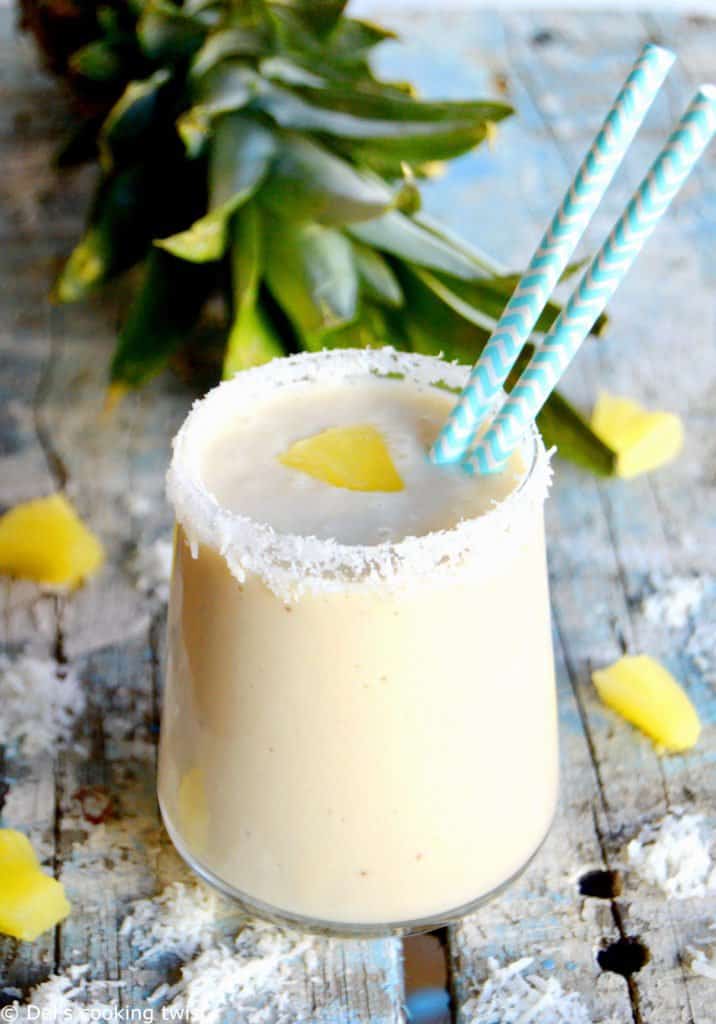 Smoothie exotique à la noix de coco